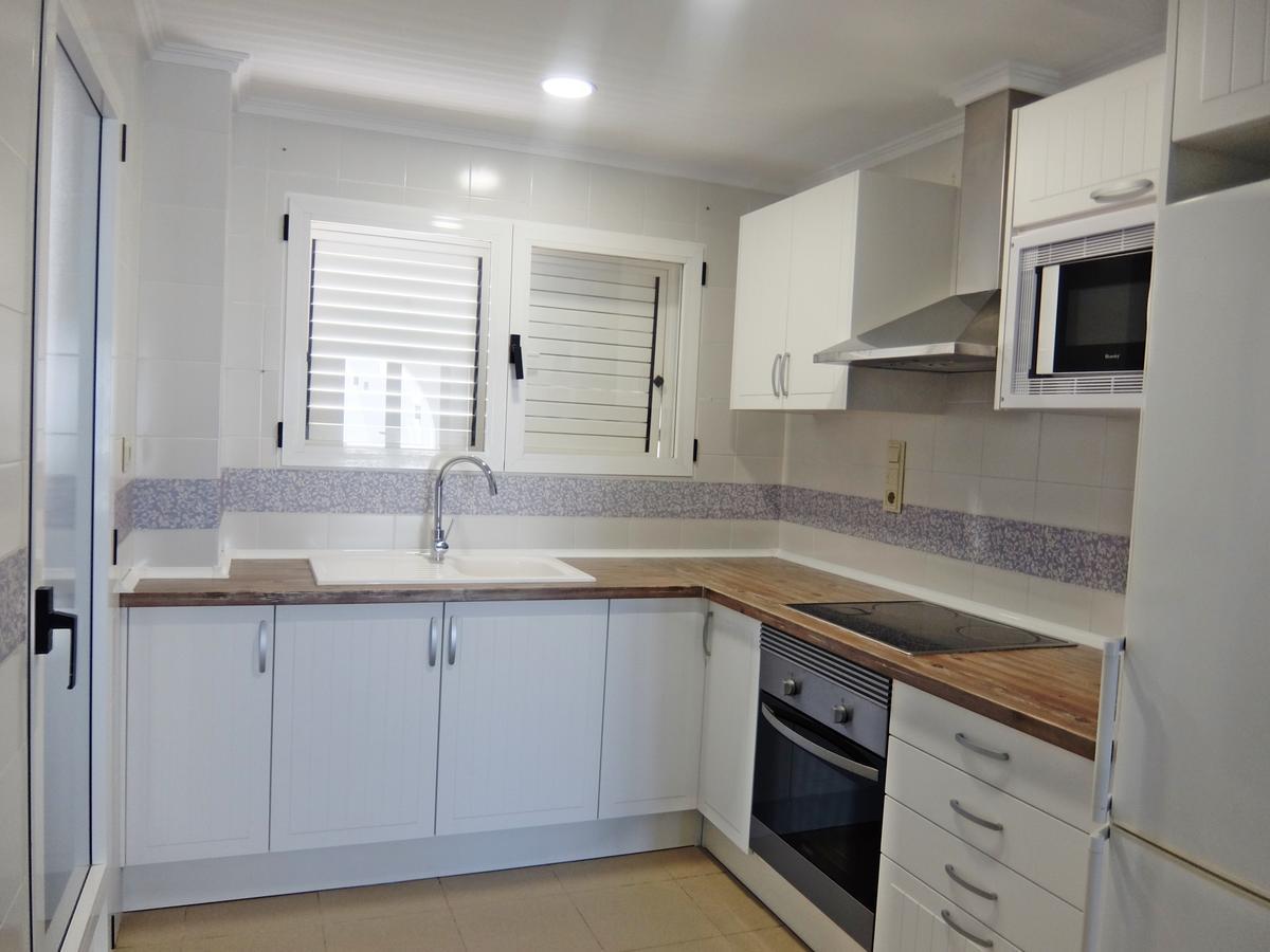 Roderic - Apartamento Junto Al Mar Oliva Exterior photo